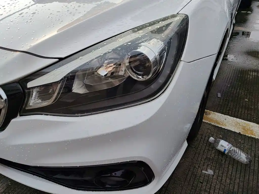 Soueast V5 Lingzhi 2019 2017 1.5L Manual Premium