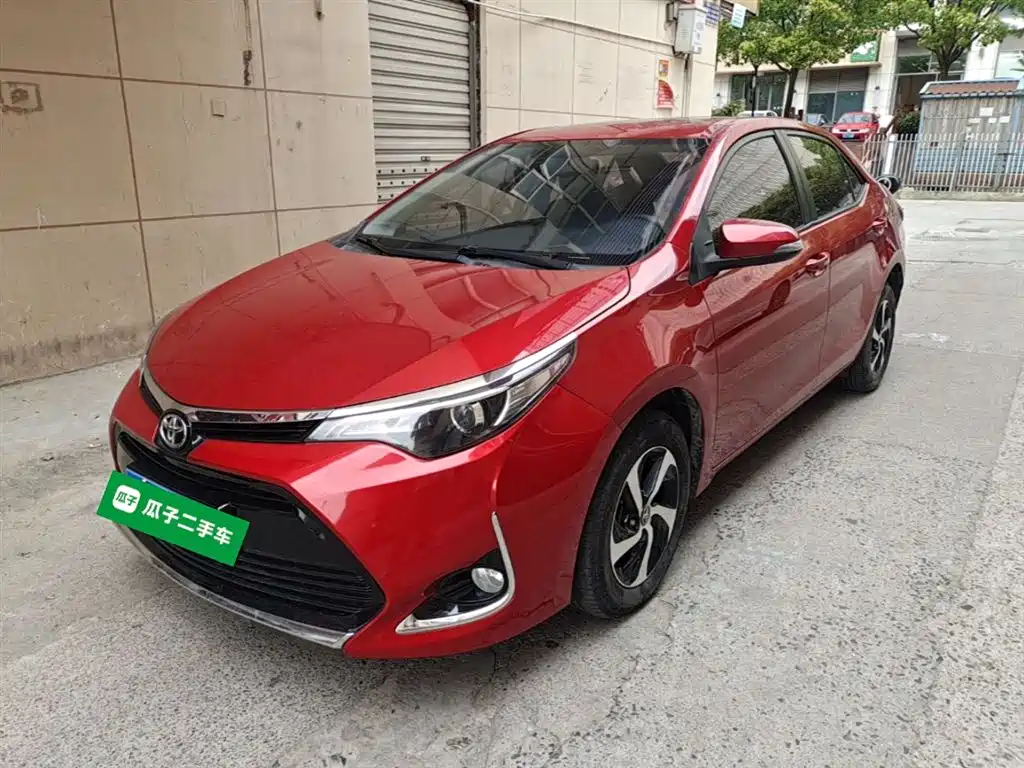 Toyota Levin 2017 Facelift 185T CVT Elite (China V) фото 2