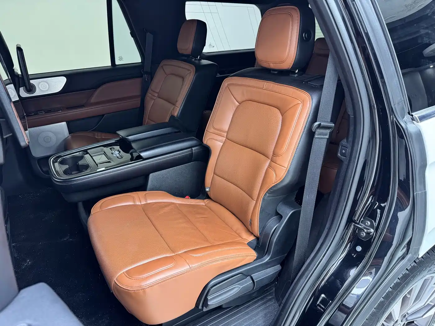 Фото 25 - Lincoln Navigator
