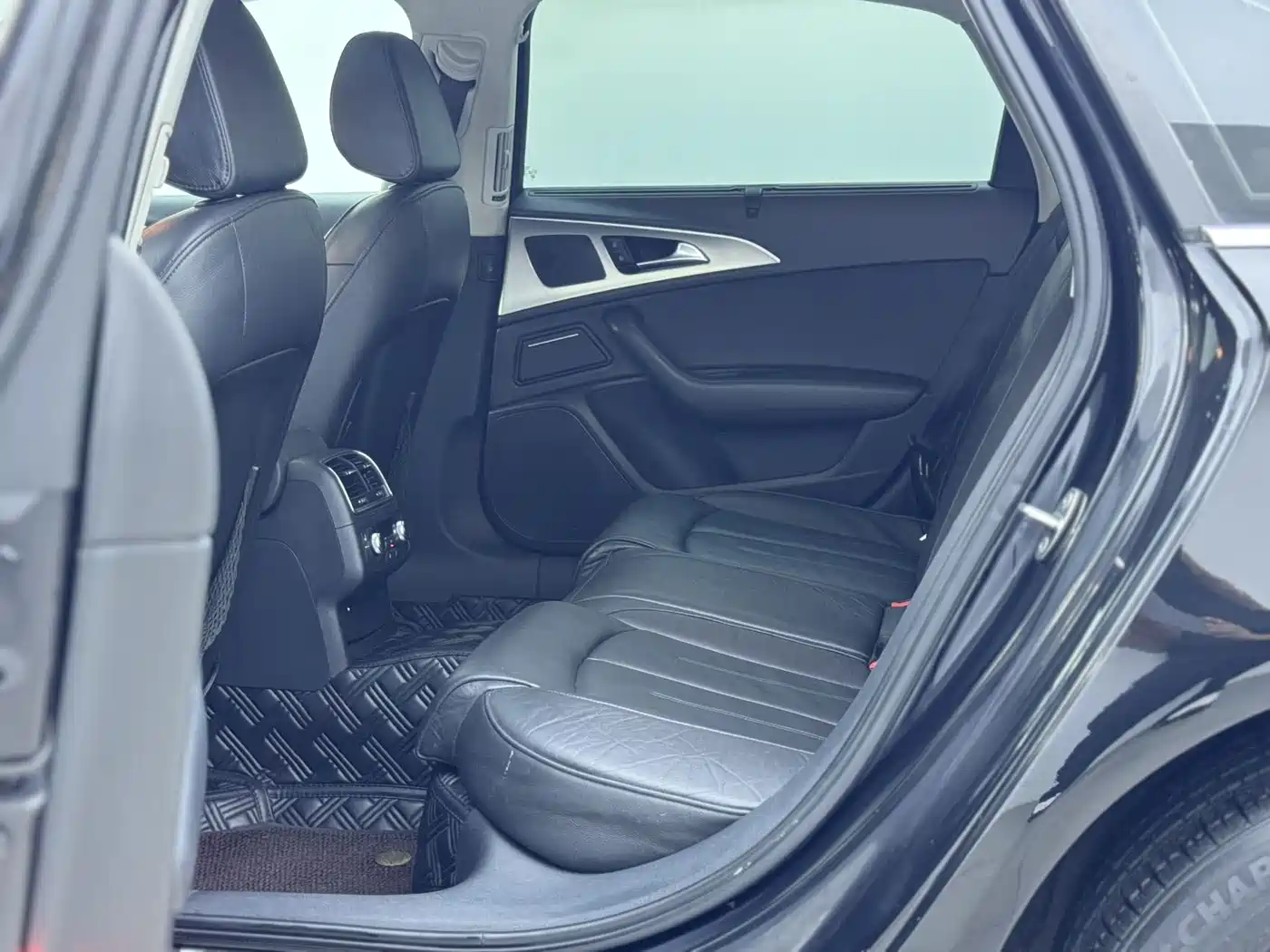 Audi A6L 2014 TFSI Comfort фото 5