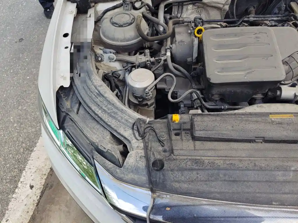 Volkswagen Lavida 2022 1.5L Auto Comfort Edition фото 21