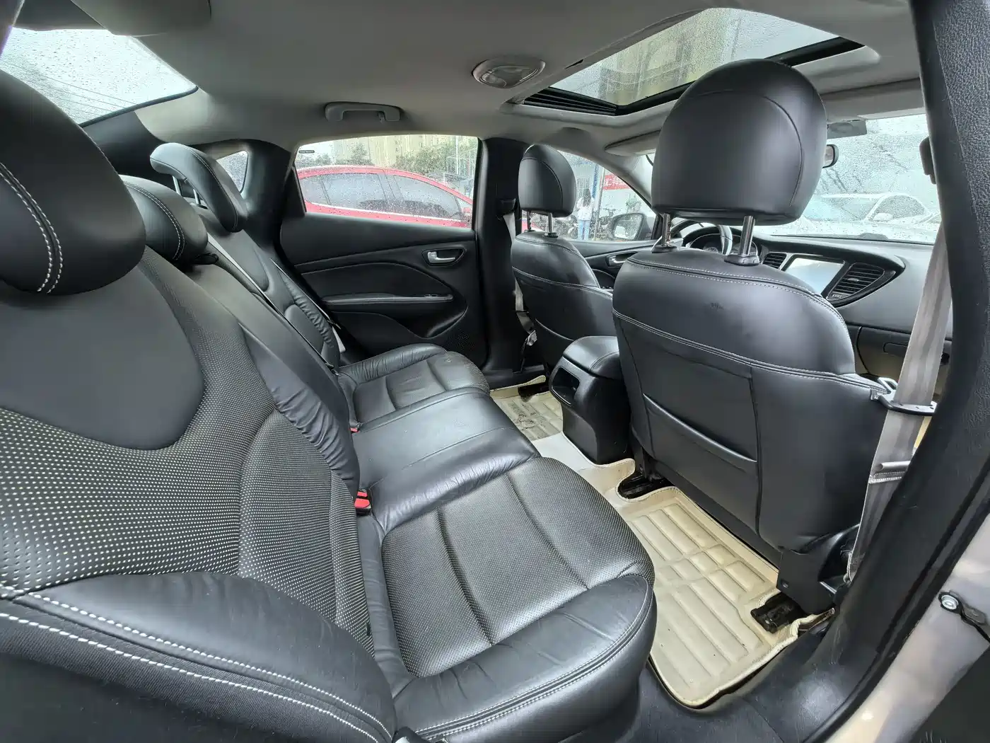 Fiat Viaggio 2014 2015 1.4T Auto Sport Edition