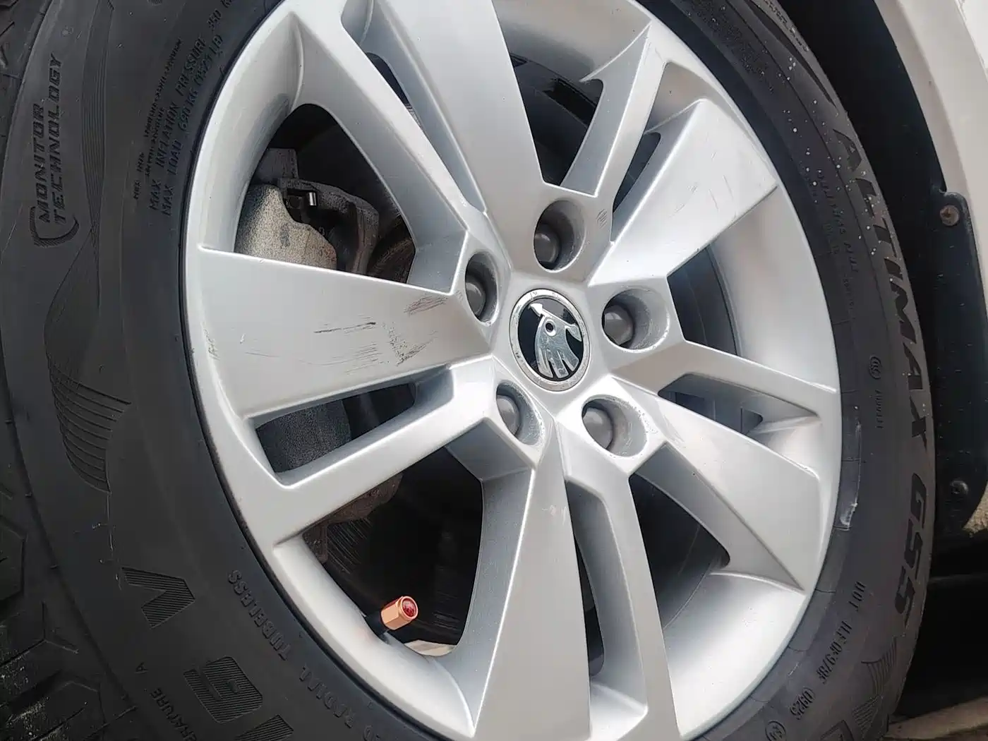 Škoda Superb 2016 TSI280 DSG Advance Edition фото 4