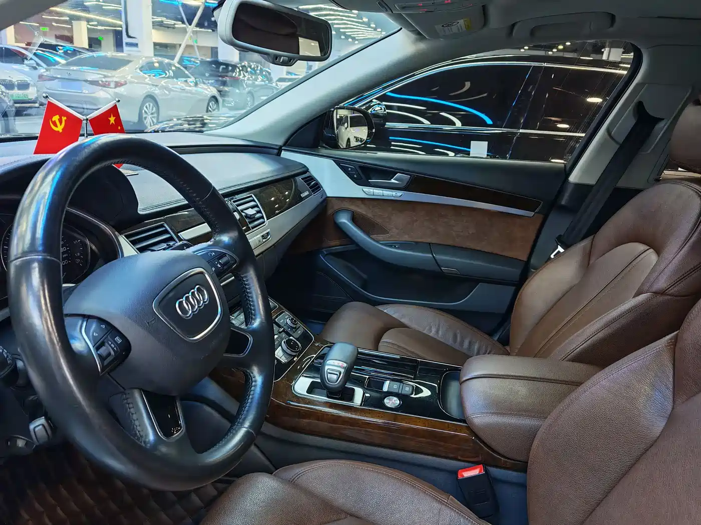 Audi A8 2017 A8L 45 TFSI quattro Comfort фото 5