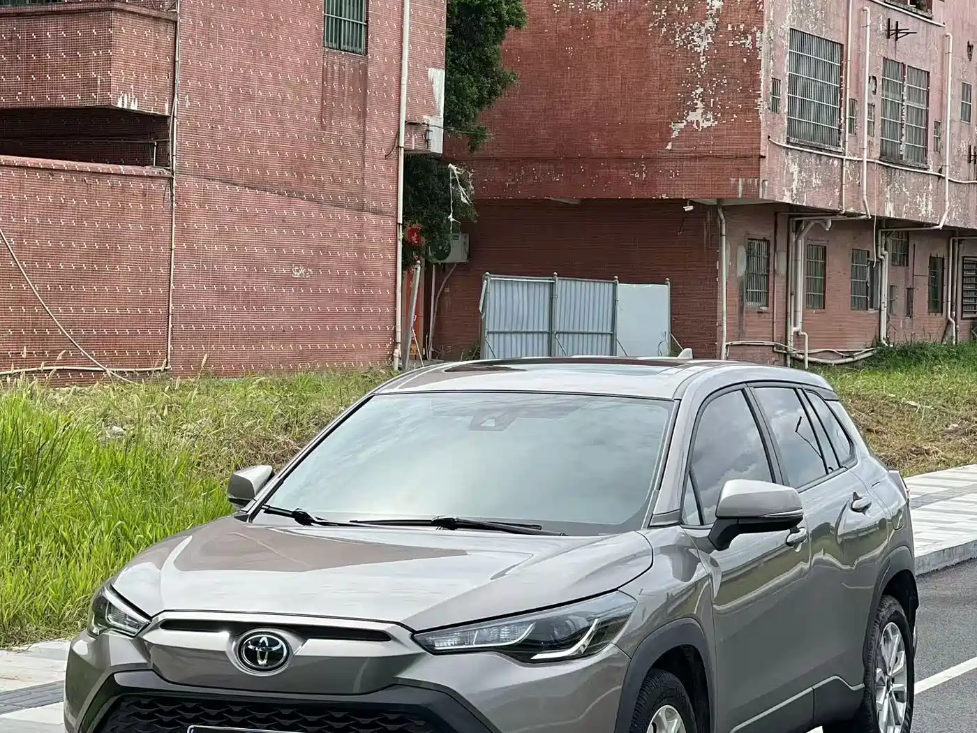 Toyota Frontlander 2022 2022 2.0L CVT Leading Edition