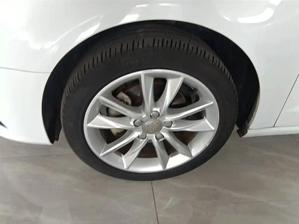 Audi A3 2015 Sportback 35 TFSI Millionth Anniversary Comfort Enjoyment Type фото 23
