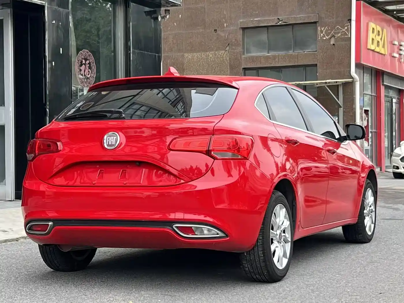 Fiat Ottimo 2014 2015 1.4T Automatic Night Edition