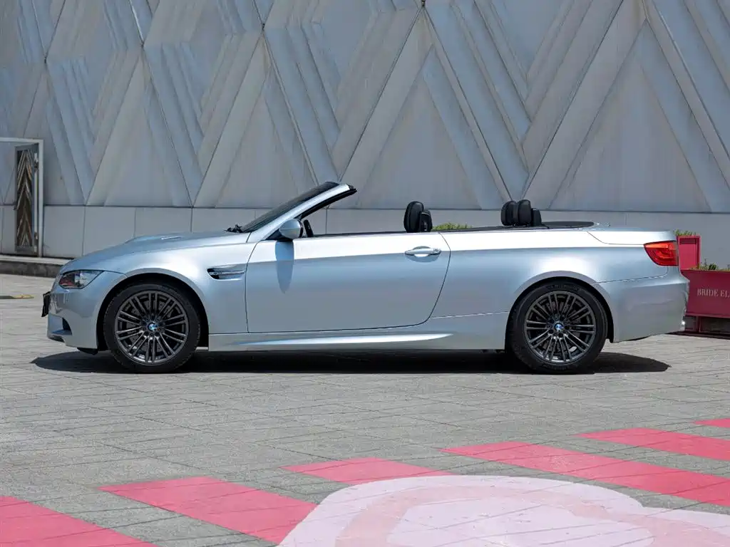 BMW M3 2009 BMW M3 Convertible фото 7