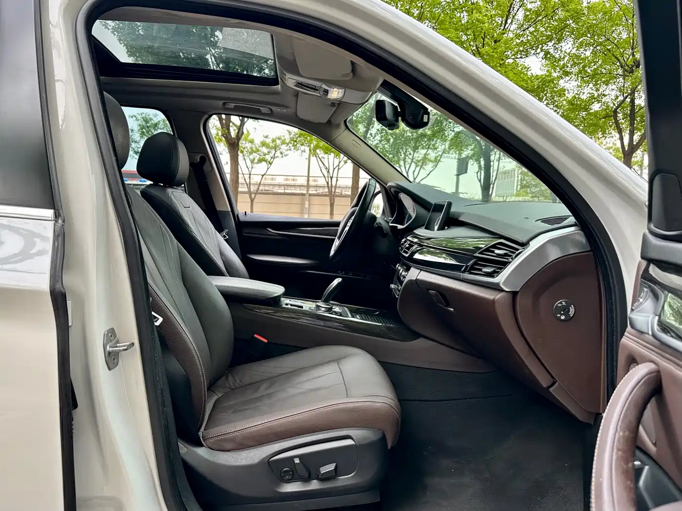 BMW X5 (Import) 2014 xDrive35i Leading фото 15