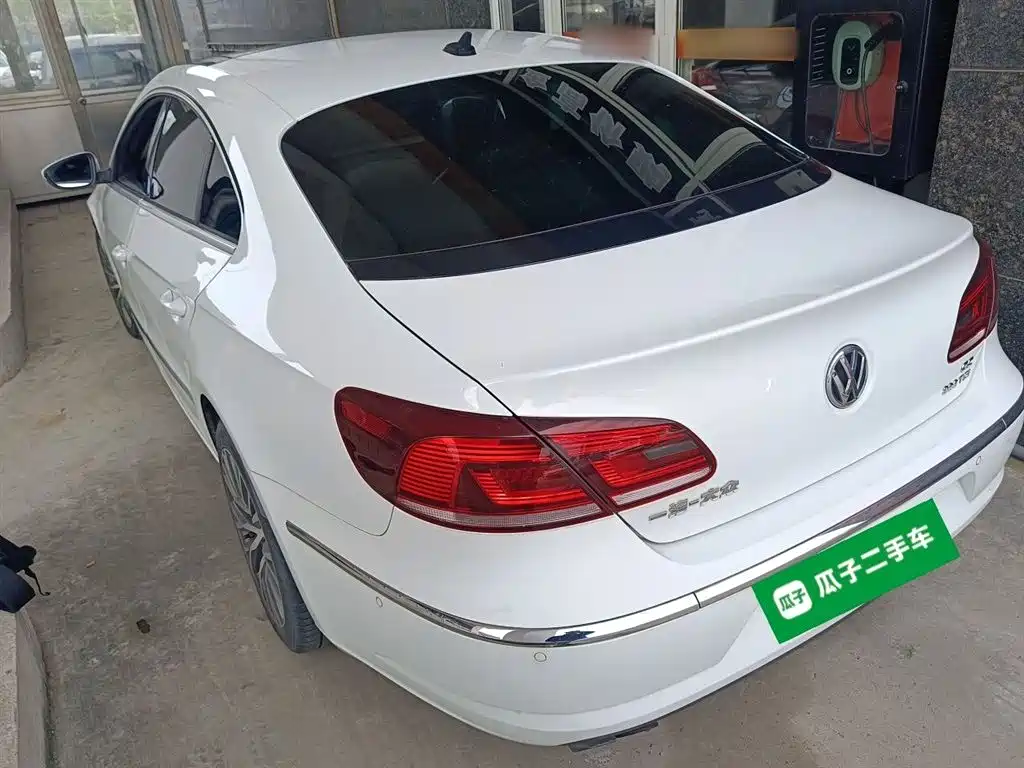 Volkswagen FAW-Volkswagen CC 2016 Model 1.8TSI Luxury фото 23