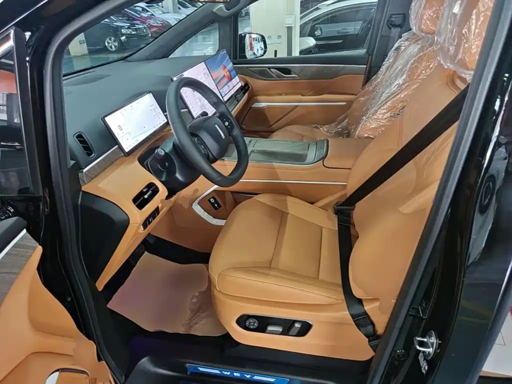 WEY Alpine 2026 2025 AWD Alpine 8