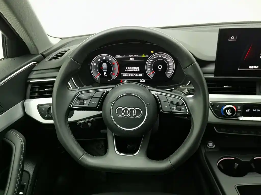 Audi A4L, миниатюра 11