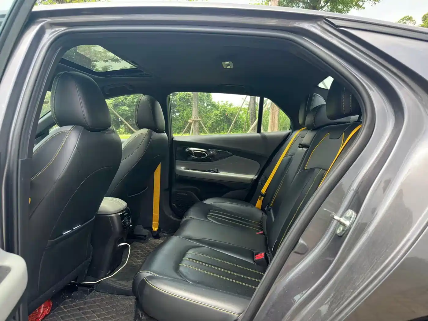 GAC Trumpchi Trumpchi Emkoo 2023 270T DCT J15 Edition фото 8