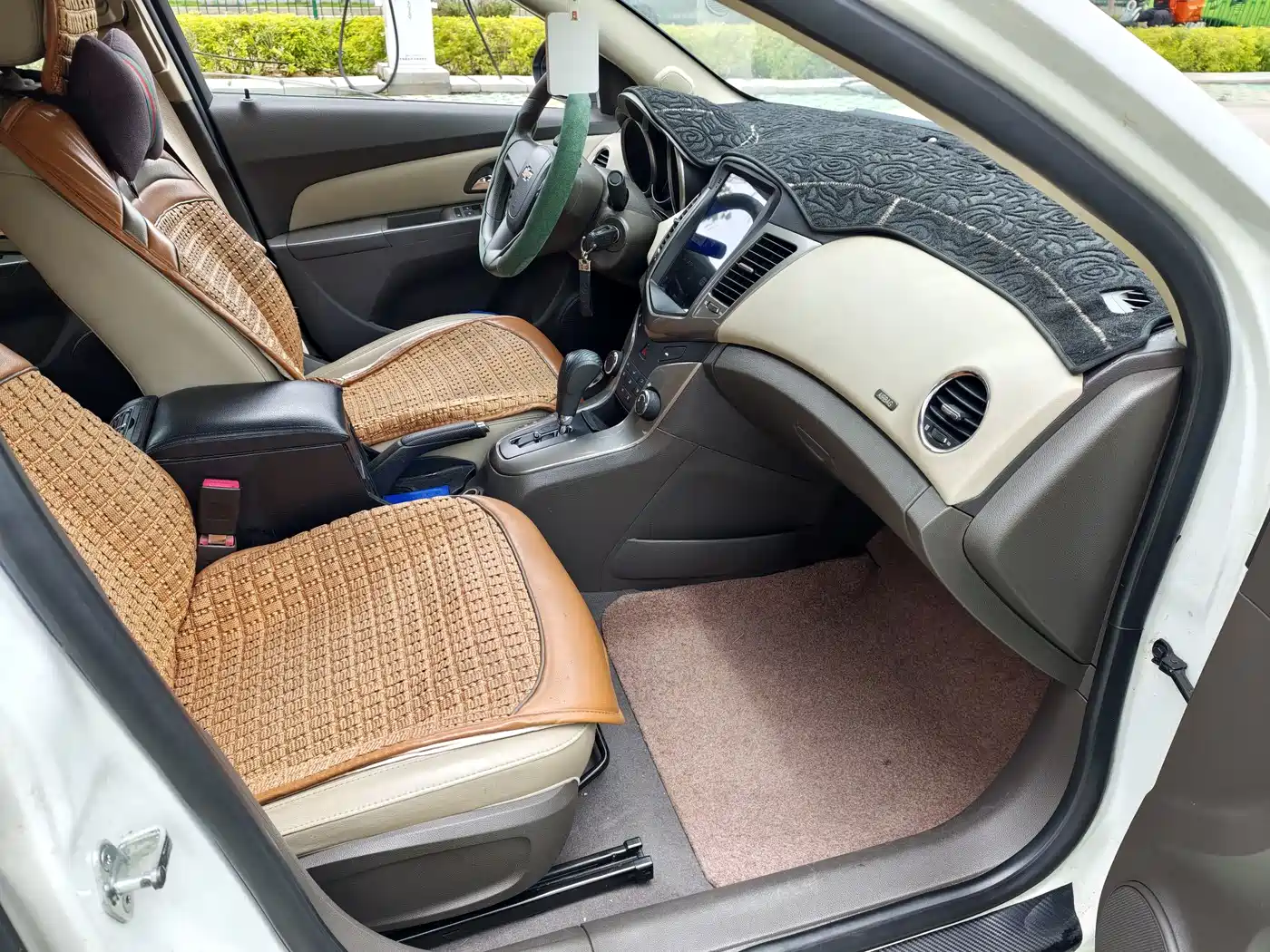 Chevrolet Cruze 2015 1.5L Classic SE AT фото 9