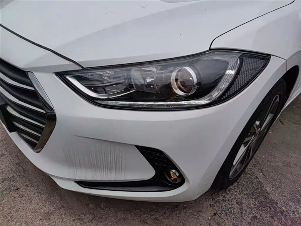 Hyundai Elantra 2016 Model 1.6L Automatic Smart Elite фото 24