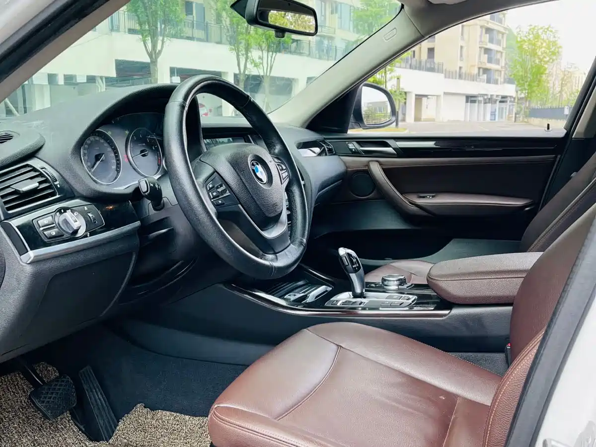 BMW X4 2014 xDrive20i X Design Package фото 6