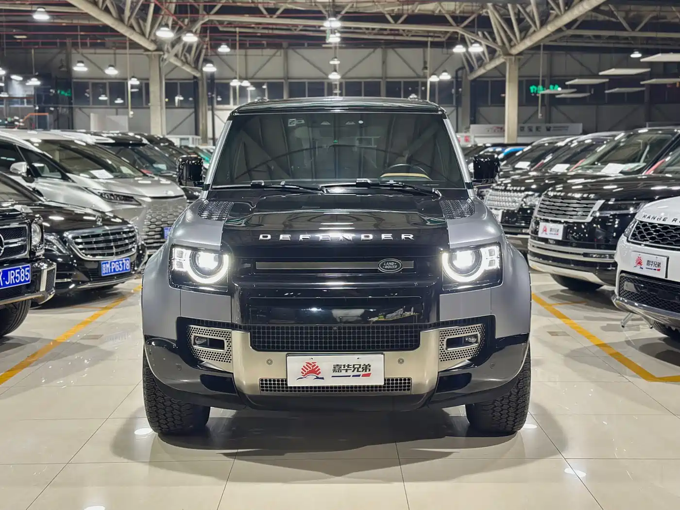 Land Rover Defender 2022 110 P400 X фото 4