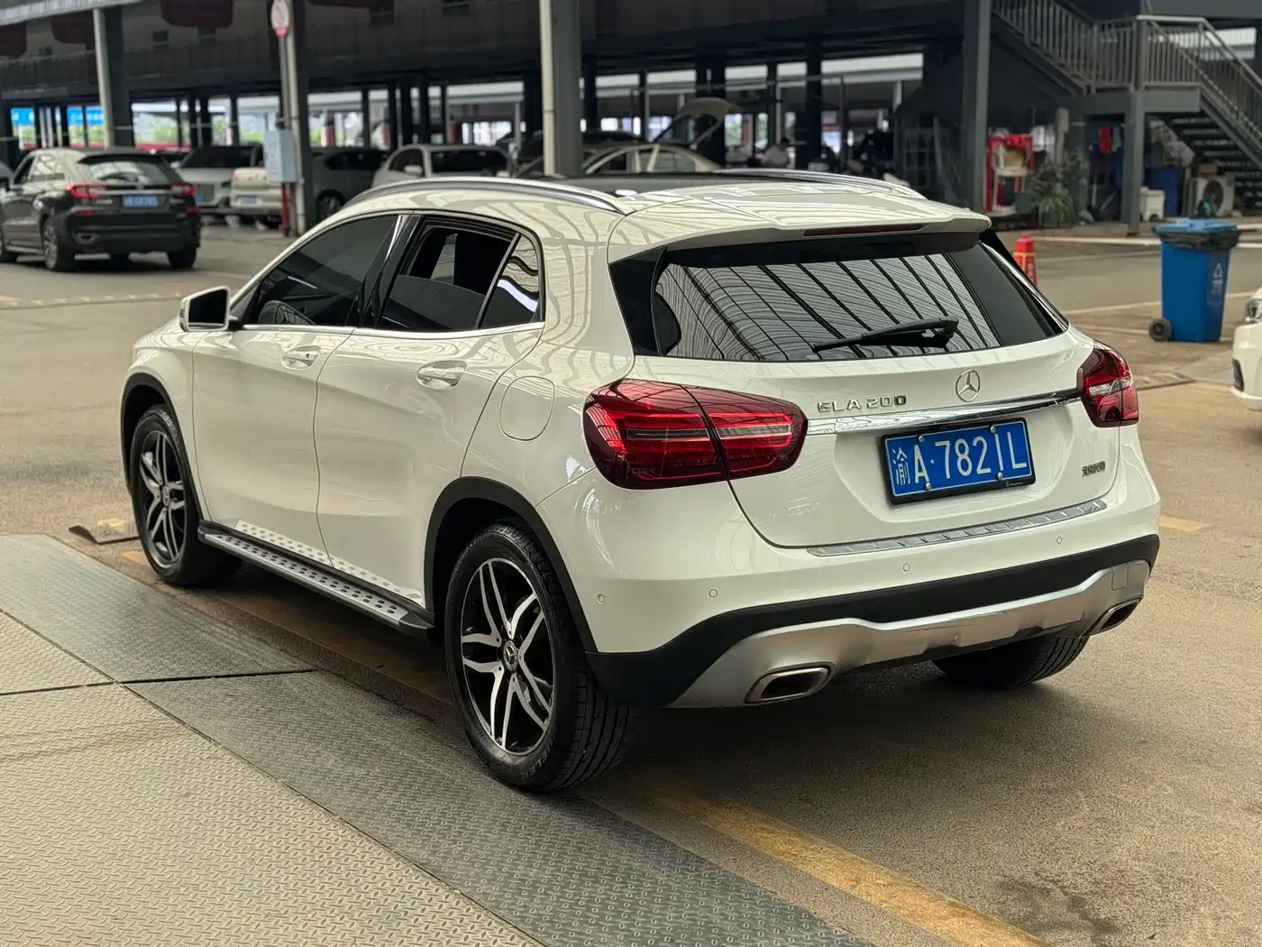 Mercedes-Benz GLA 2017 GLA 200 Fashion фото 6