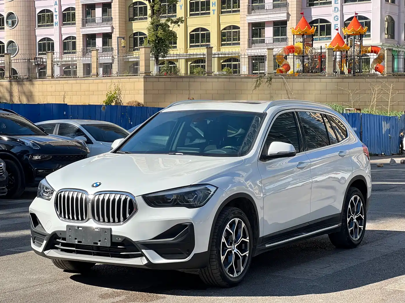 BMW X1 2021 sDrive25Li Leading