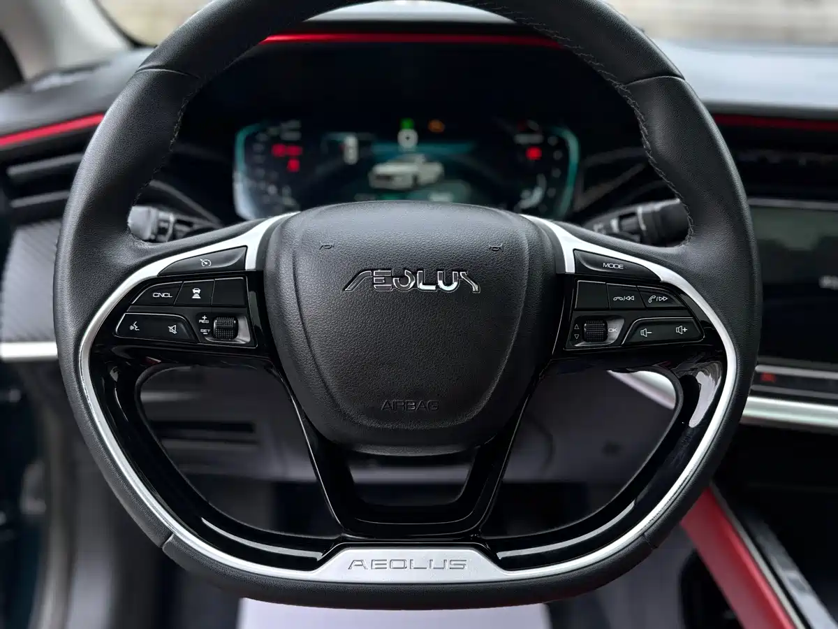 DONGFENG YI HYUN MAX