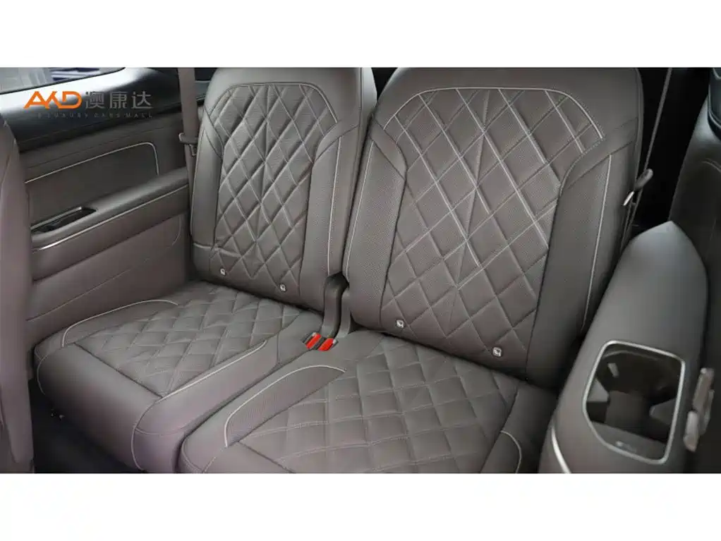 NIO ES8 2026 2025 Model 6-Seat Executive Luxury Edition