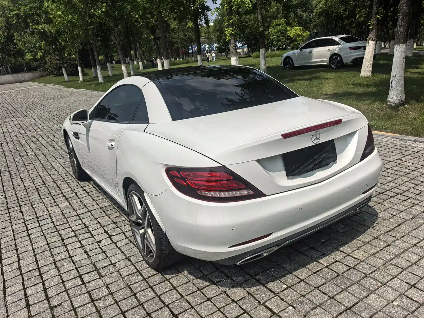 Mercedes-Benz SLC 2019 SLC 260 Jinyu Collector's Edition фото 7