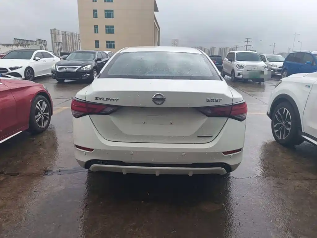 Nissan Sylphy 2020 1.6L XE CVT Comfort Edition 6