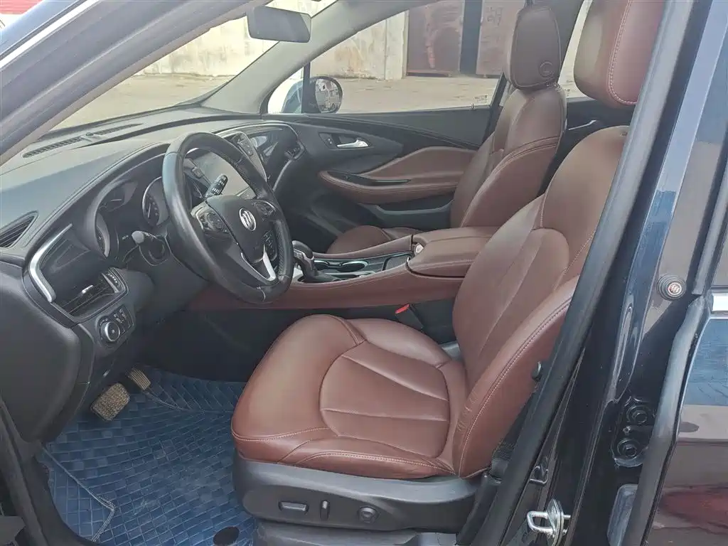 Фото 15 - Buick Envision Plus
