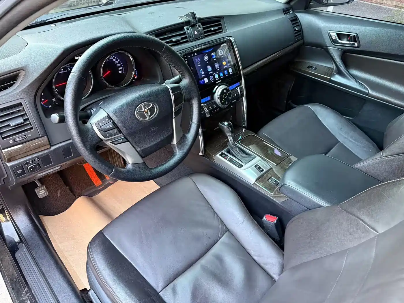 Toyota Reiz 2013 2.5V Elite Edition фото 7