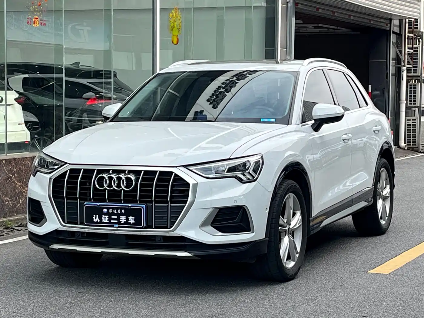 Audi Q3 2023 35 TFSI Fashion Elegance (1.5T)