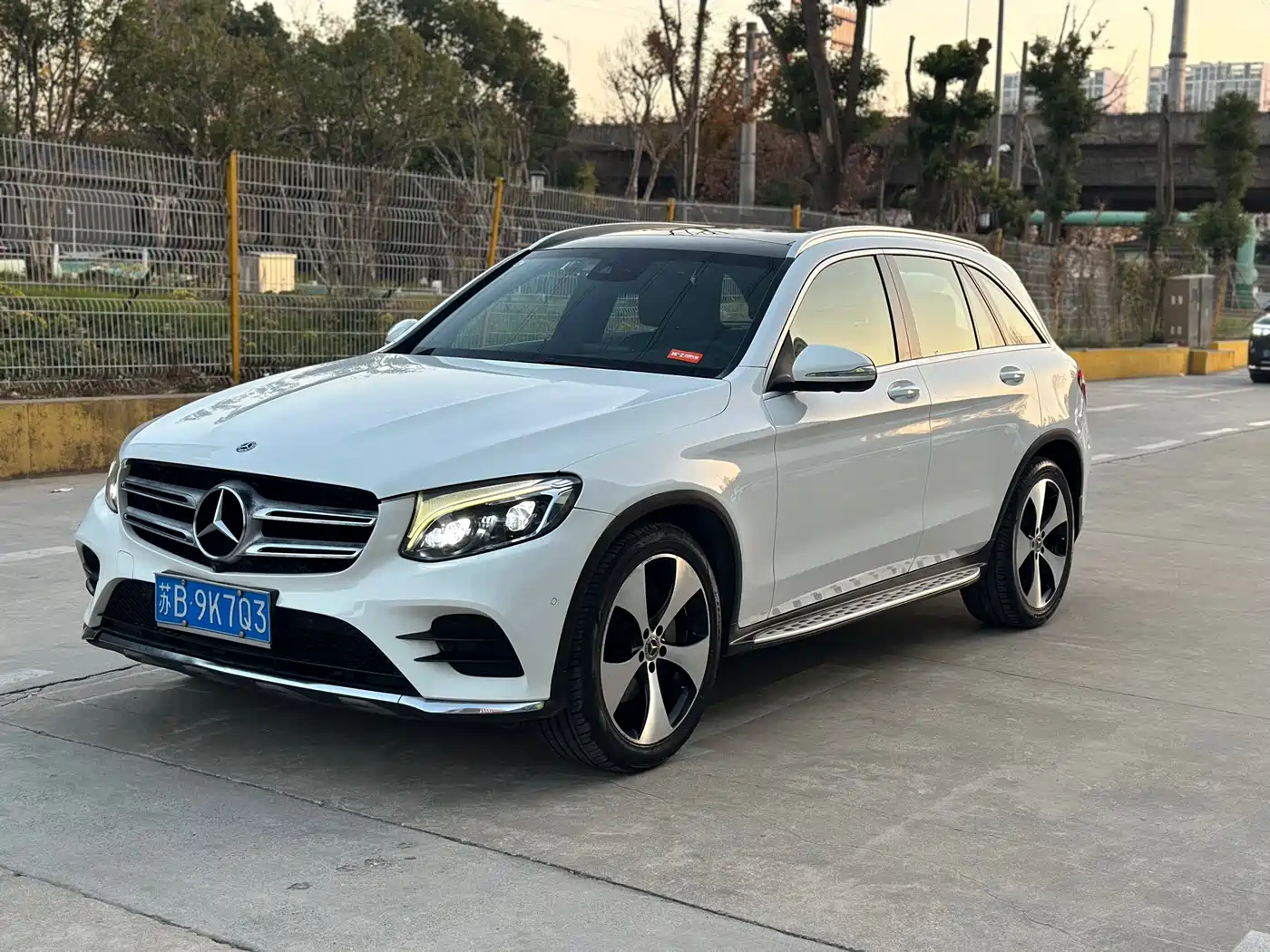 Mercedes-Benz GLC 2018 GLC 300 4MATIC Dynamic