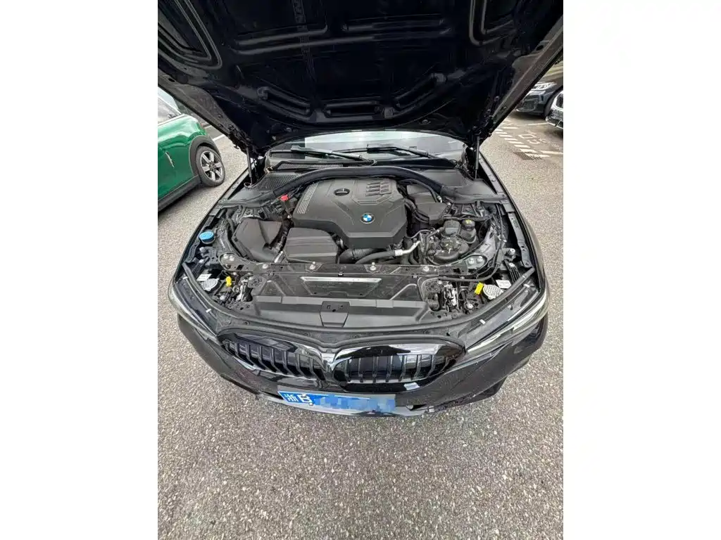 Фото 4 - BMW 3 Series