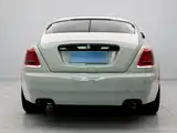 Фото 16 - Rolls-Royce Wraith