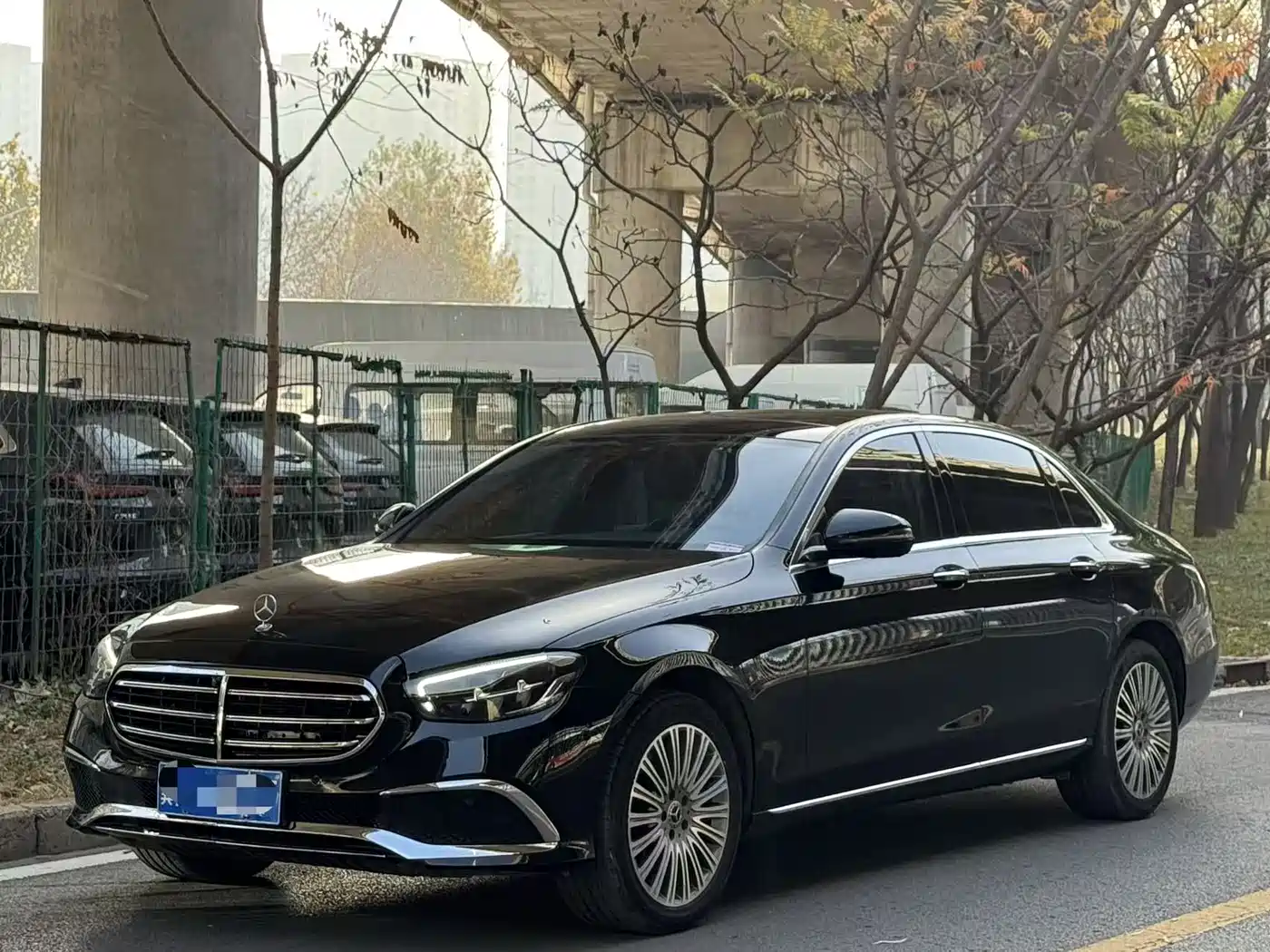 Mercedes-Benz E-Class 2022 E 300 L Fashion