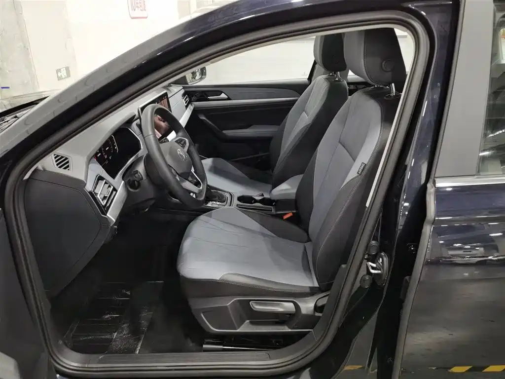 Volkswagen Lavida 2024 Model 1.5L Automatic 5 Million Edition фото 10