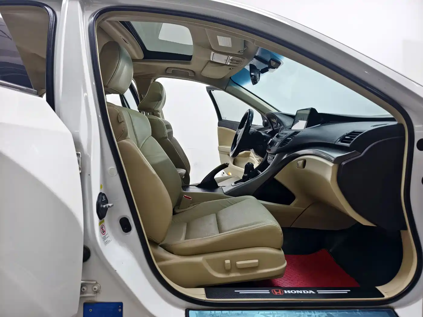 Фото 14 - Honda Spirior