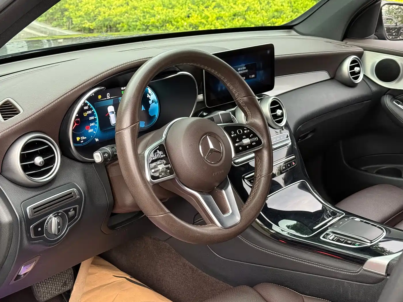 Mercedes-Benz GLC 2020 Facelift GLC 260 L 4MATIC Dynamic фото 9