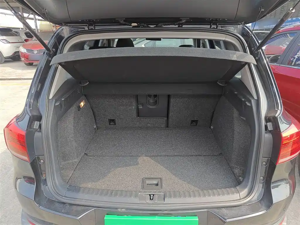 Volkswagen Tiguan 2013 1.8TSI Automatic 2WD Luxury Model фото 15