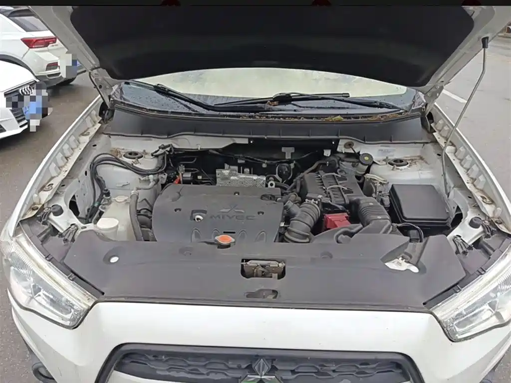 Mitsubishi ASX 2013 2.0L Manual 2WD Comfort фото 14