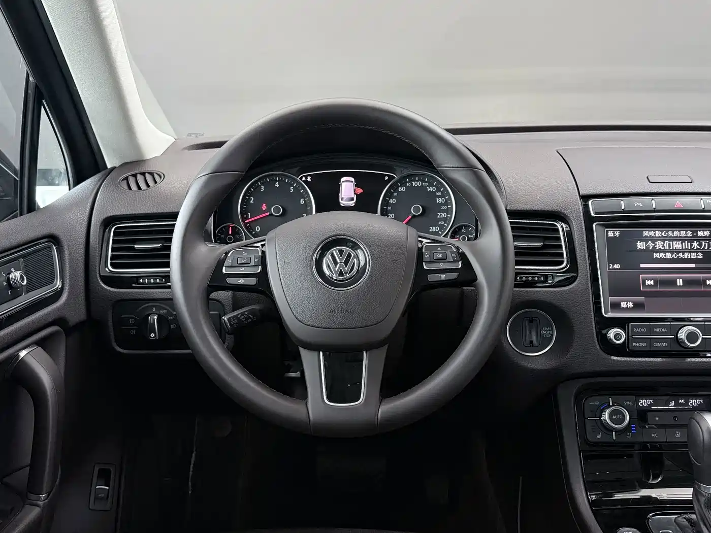 Volkswagen Touareg 2018 2017 3.0TSI Explorer Edition