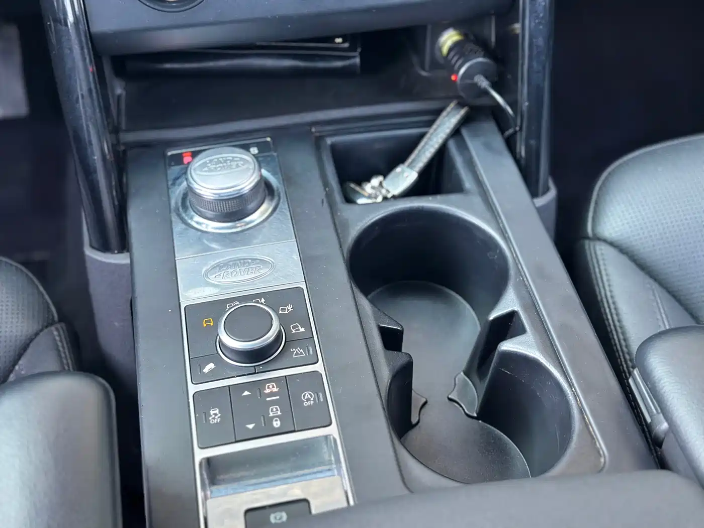 Land Rover Discovery 2019 3.0 SC V6 SE фото 21