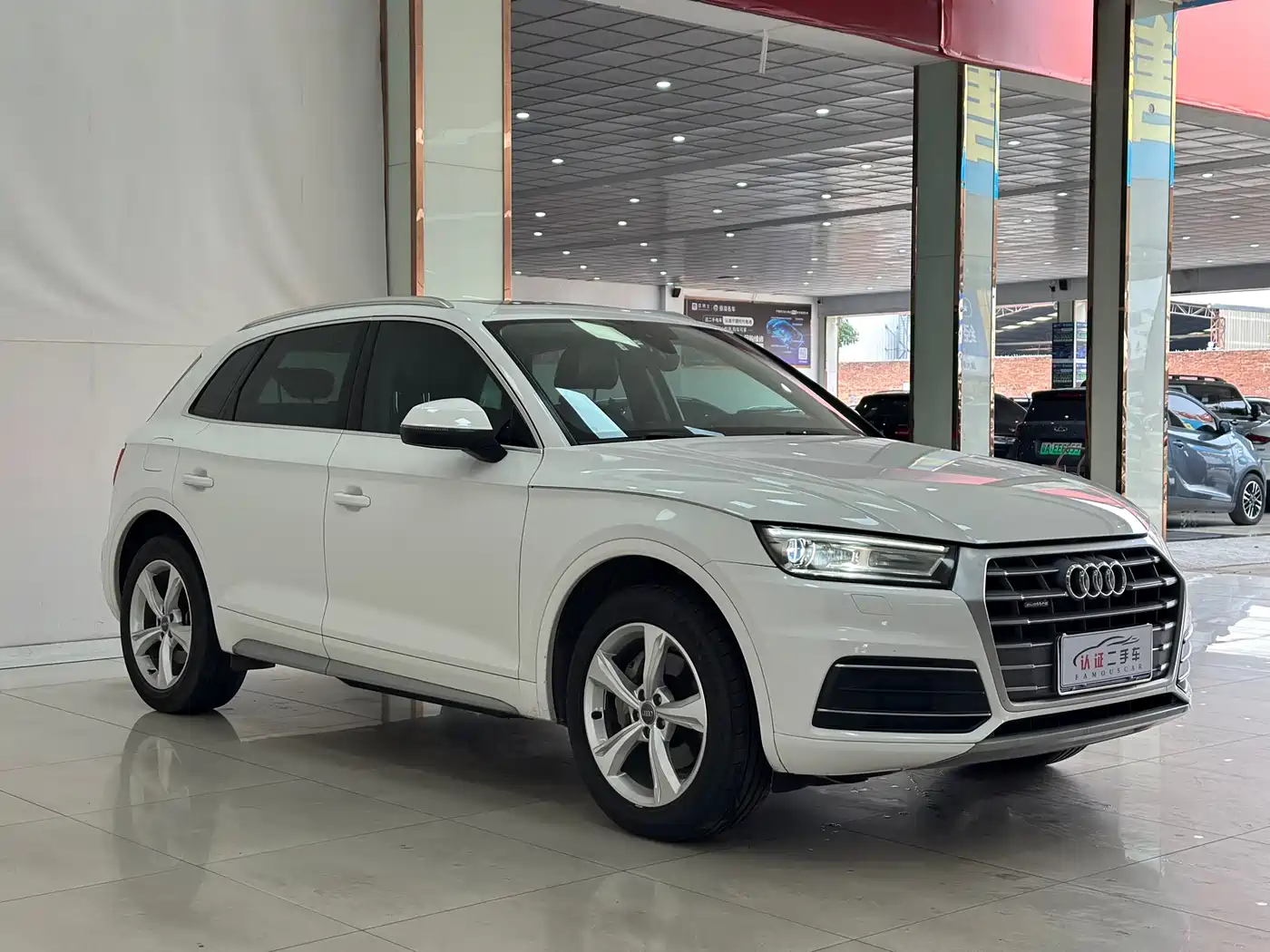 Audi Q5L 2020 Facelift 40 TFSI Honor Progressive фото 3