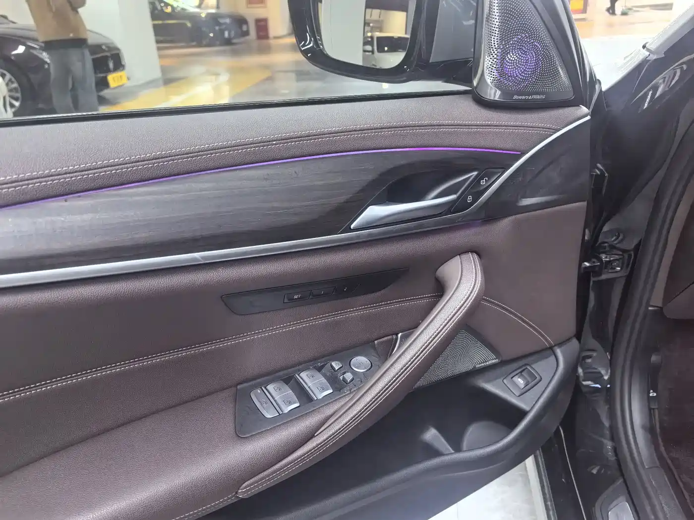 BMW 5 Series 2021 530Li Leading M Sport Package фото 4