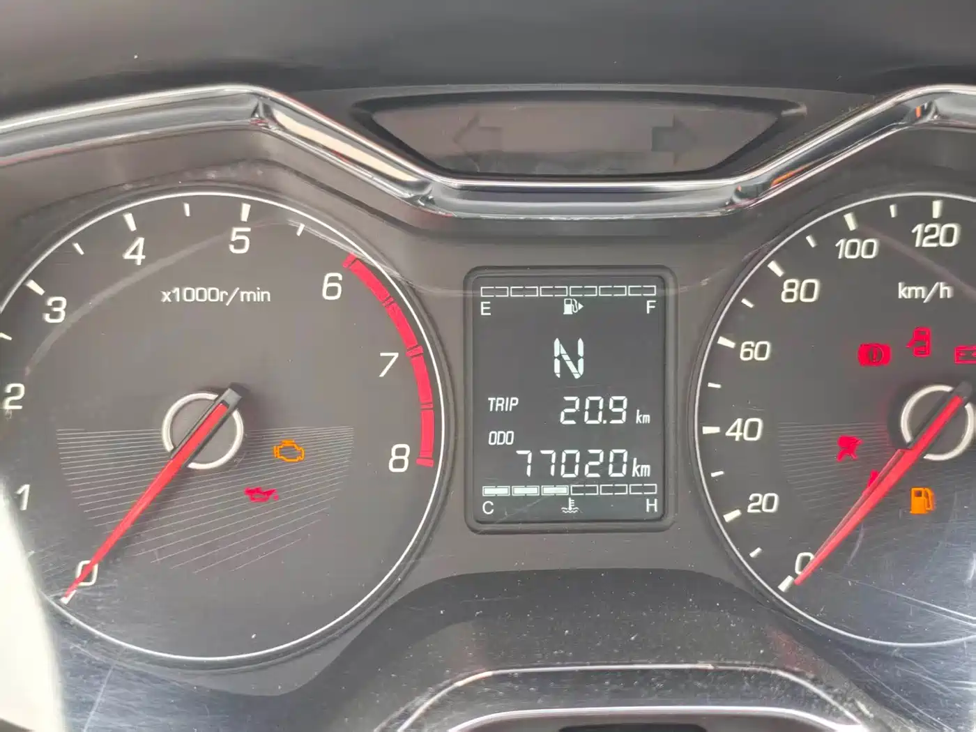 Photo 12 - Baojun 310