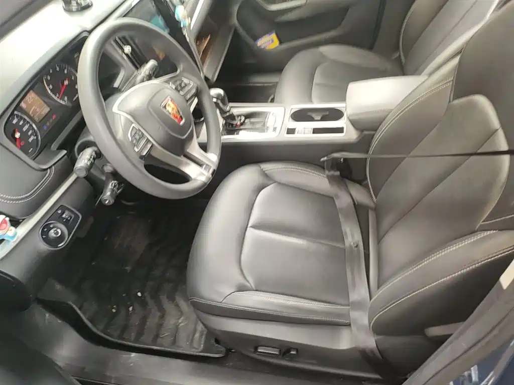 Roewe i6 2020 2020 PLUS 1.6L CVT 4G Connected Glory Flagship Edition