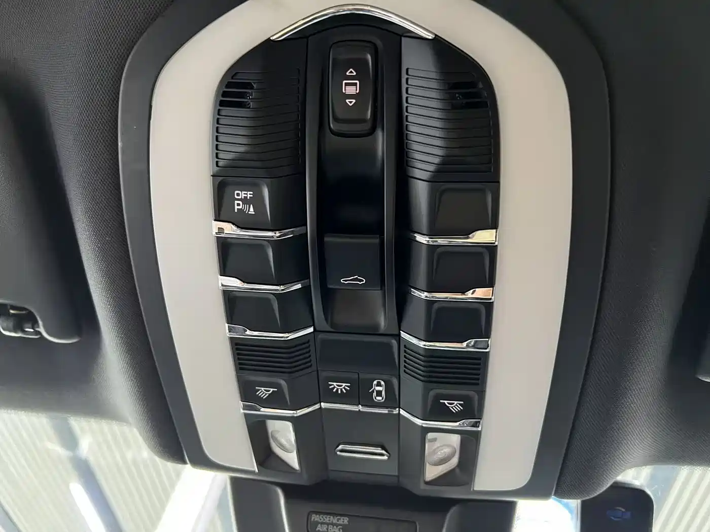 Porsche Macan 2017 Macan 2.0T фото 20