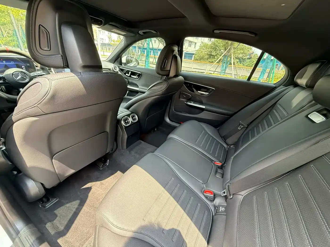 Mercedes-Benz C-Class 2022 C 260 L Sport Edition фото 5