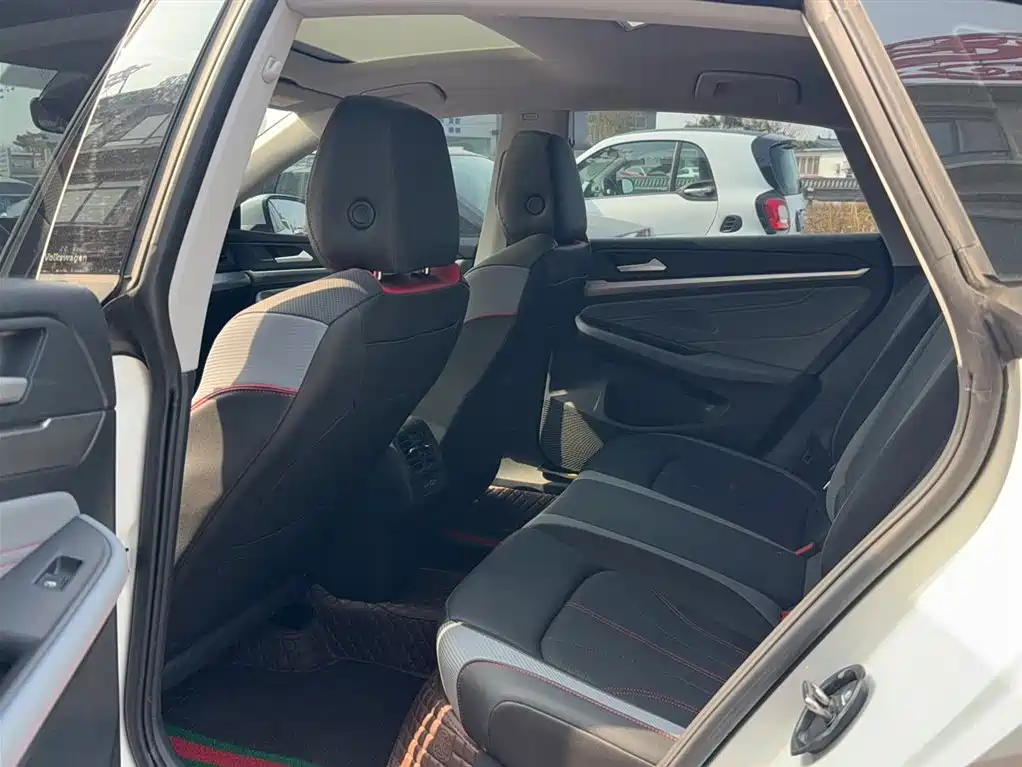 Volkswagen Lamando 2025 Lamando L 280TSI DSG Glamour Edition фото 10