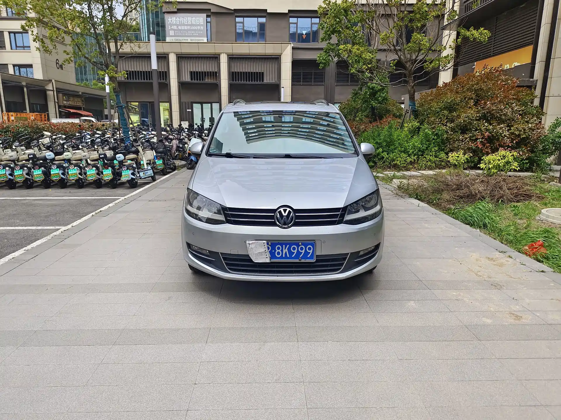 Фото 1 - Volkswagen Sharan