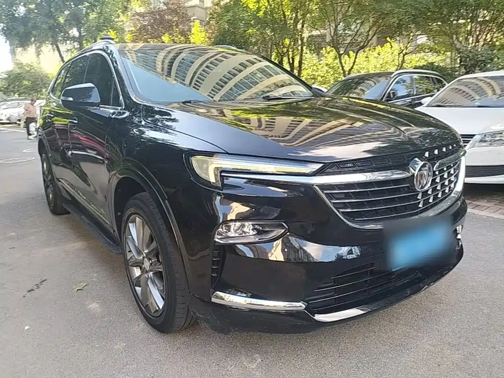 Photo 4 - Buick Enclave